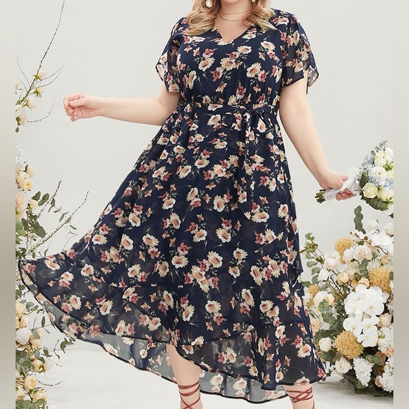 BloomChic Dresses & Skirts - BloomChic Navy Floral Pocket Split Sleeve Asymmetrical Hem Dress Size 12 Large